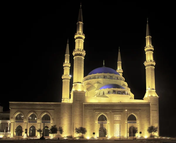 Floodlit Blue Mosque in Beirut