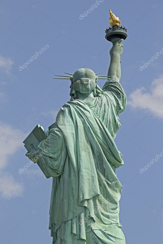 depositphotos_2491615-Statue-of-liberty.jpg
