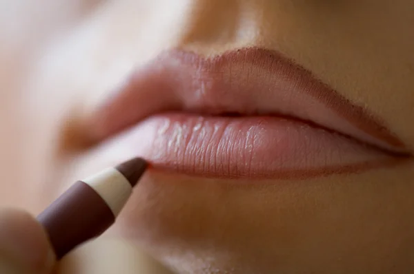 Lips make-up