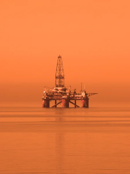 Oil rig in the Caspian Sea near Baku