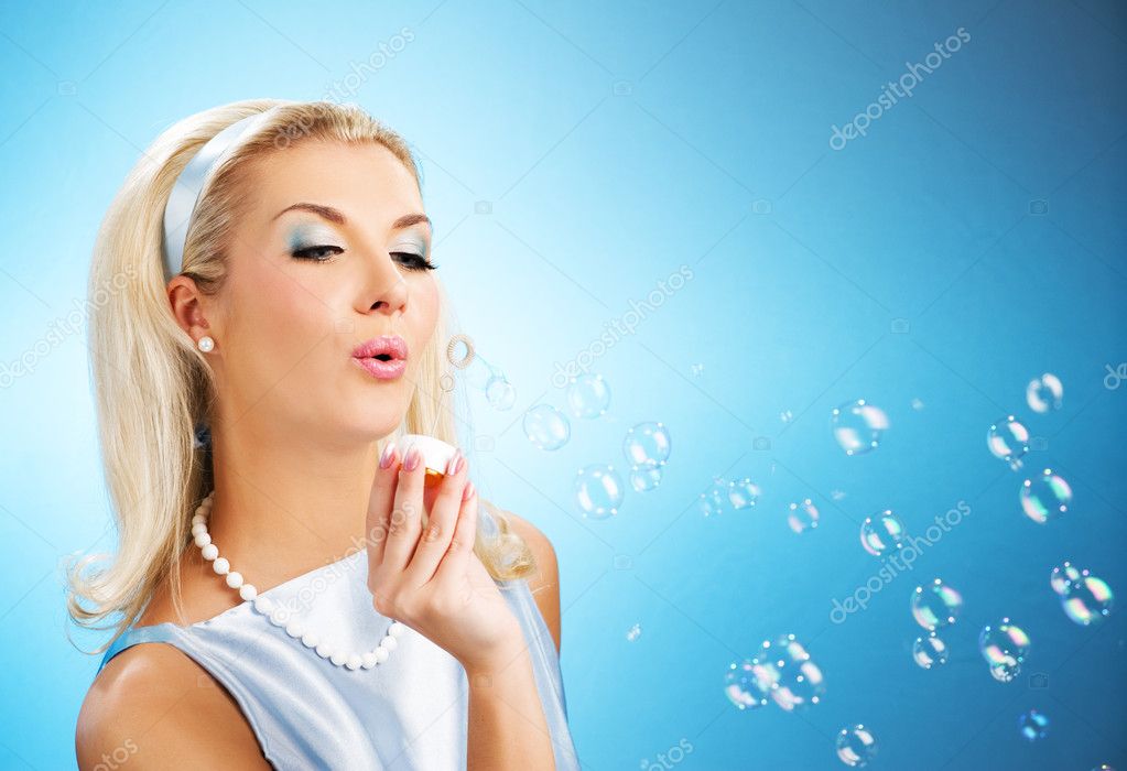 depositphotos_2085588-Beautiful-woman-bl