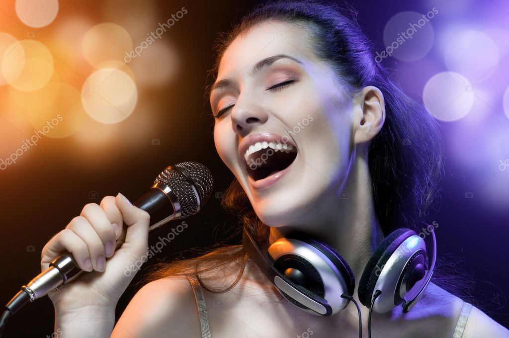 http://static3.depositphotos.com/1003326/164/i/950/depositphotos_1640819-Singing-girl.jpg