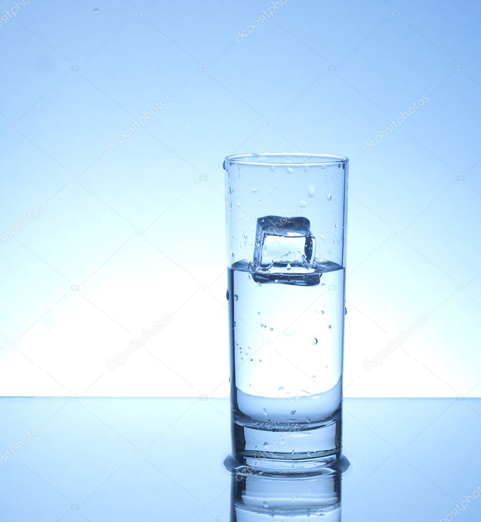 One ice cube — Stock Photo © Alex_L 2218160