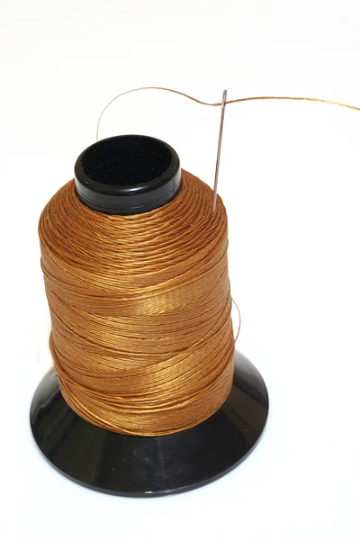 dep_2451890-Cotton-spool.jpg