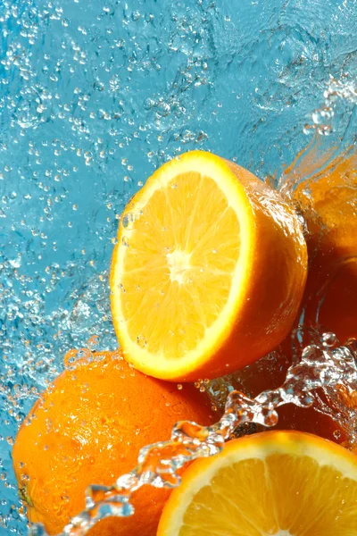 Water flows on a orange