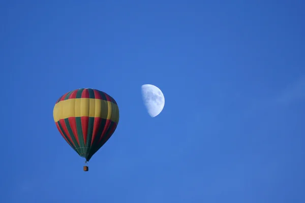 Hot air balloon and Moon