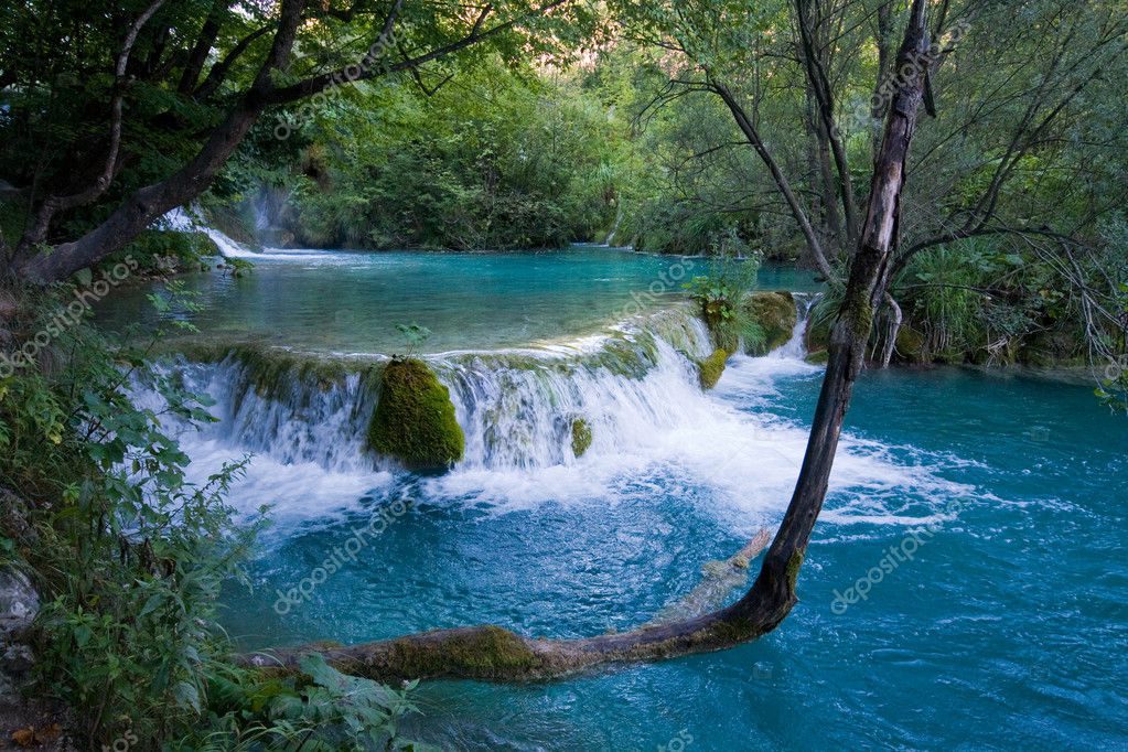 Plitvice+lakes+national+park+waterfalls