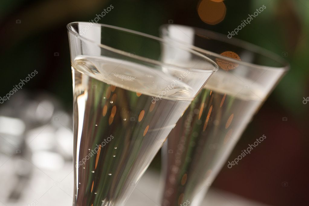 worded champagne glasses