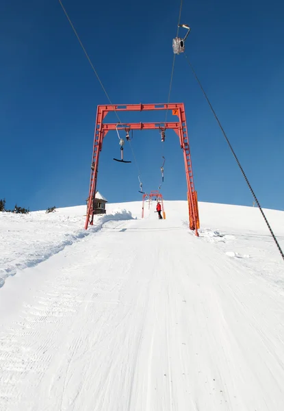 Reboque de corda de esqui — Fotografia de Stock