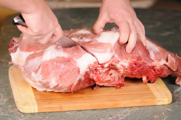 Vlees snijden — Stockfoto