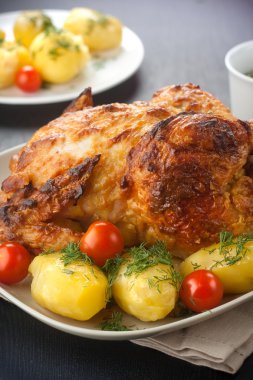 chicken with potatoes, tomatoes and dill 