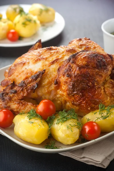 stock image chicken with potatoes, tomatoes and dill 