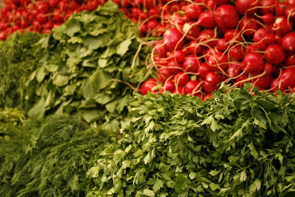 Fresh Vegetables on market stall — Stock Photo, Image