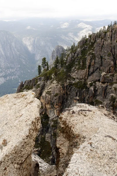 Vista a la montaña frissure — Foto de Stock