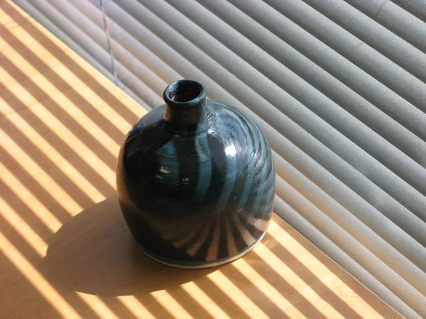 セラミック瓶日光 — ストック写真