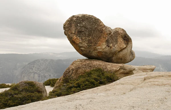 stock image Huge Stone on Glacier Point.