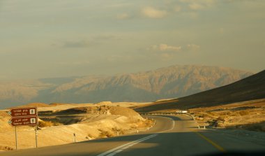 dead sea Road