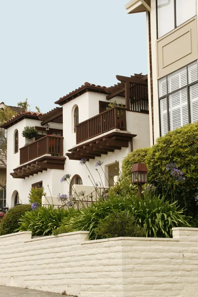 Tipica casa in stile californiano, USA — Foto Stock
