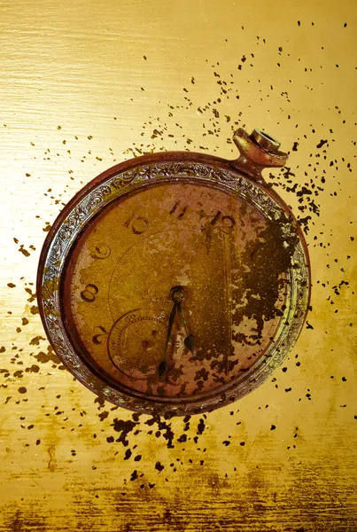 Abstract Golden Clock Grunge Background — ストック写真
