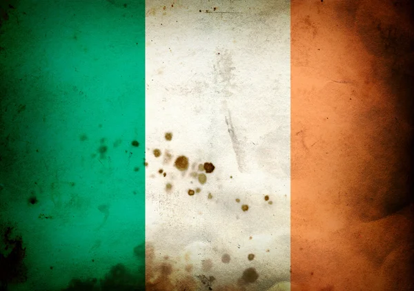 被烧的国旗的爱尔兰 — 图库照片