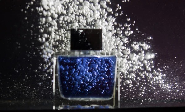 Déodorant de luxe conteneur bleu — Photo