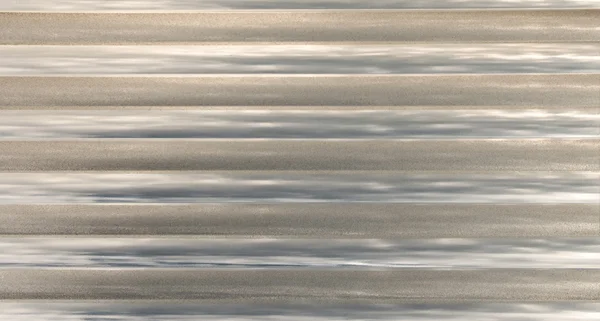 Абстрактный фон из полосатого стекла — стоковое фото