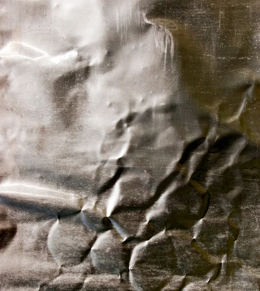 Смятый листовой металл — стоковое фото