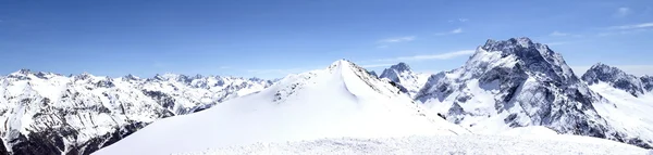 Bergpanorama Kaukasus — Stockfoto