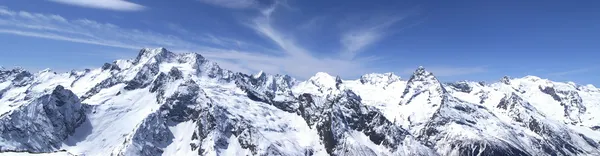Panorama Montañas del Cáucaso Fotos de stock libres de derechos
