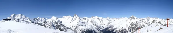 Panorama Montañas del Cáucaso Fotos de stock