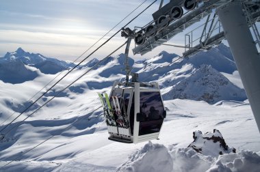 teleferik. Kafkasya. Elbruz