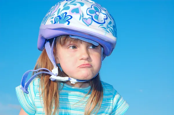 可爱的小女孩的自行车 — 图库照片