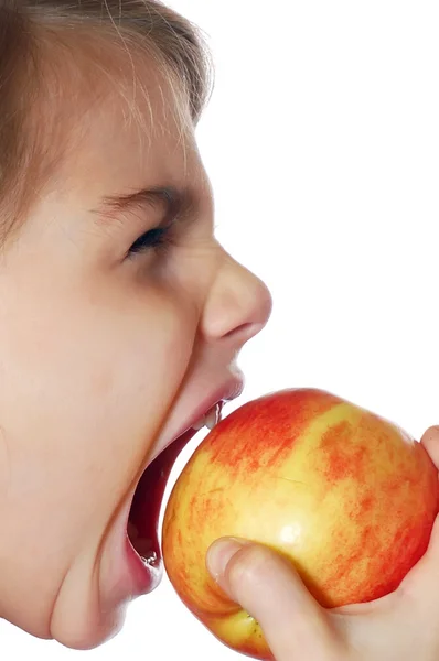 Παιδί Τρώει Ένα Μήλο — Φωτογραφία Αρχείου