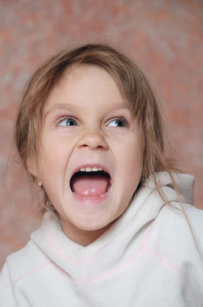 Criança gritando — Fotografia de Stock