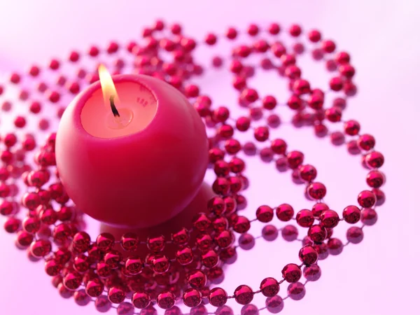 ピンクの蝋燭休日静物 — ストック写真