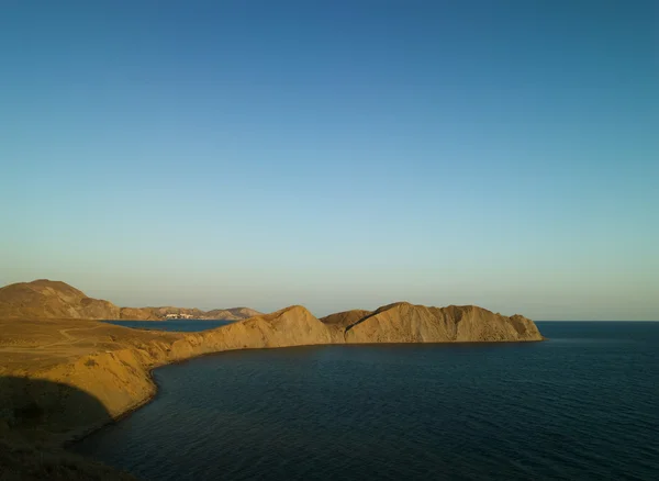 Chamäleon-Cape am Abend. blaues Meer, — Stockfoto