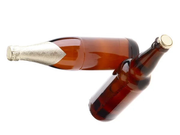 Two bottles with beer, isolated on white — Stock Photo, Image