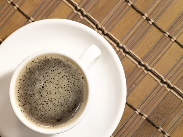 テーブルの上のコーヒーカップ — ストック写真