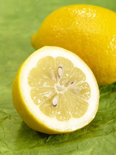 Friss, ízletes citromos — Stock Fotó