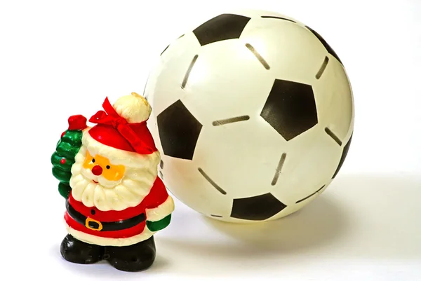 Papai Noel e a bola de futebol — Fotografia de Stock
