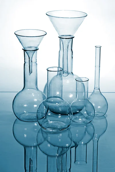 Equipo de laboratorio de vidrio —  Fotos de Stock