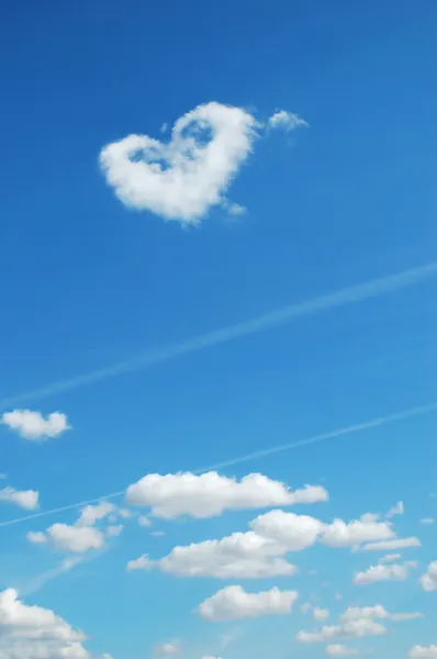 Heart shape in sky — Stock Photo, Image