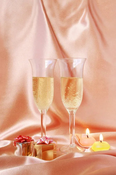 Pair of champagne flutes — Stock Photo, Image