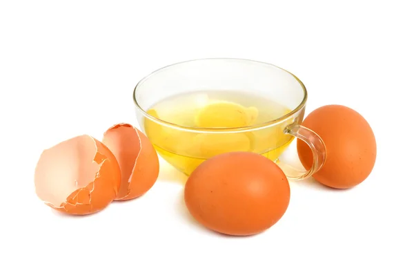 Raw eggs in a glass cup — ストック写真