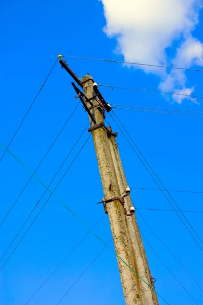 Электрический столб — стоковое фото