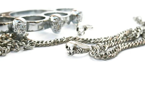 Skull rings,kastet,chain — Stock Photo, Image