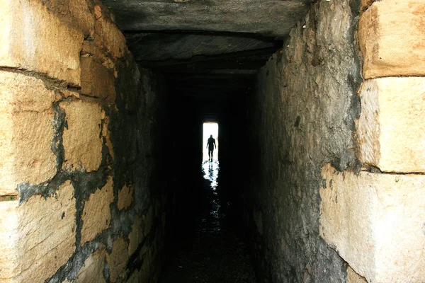 Luz no túnel — Fotografia de Stock