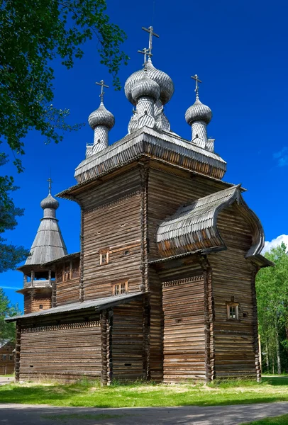 Drewniany Kościół Wsi — Zdjęcie stockowe