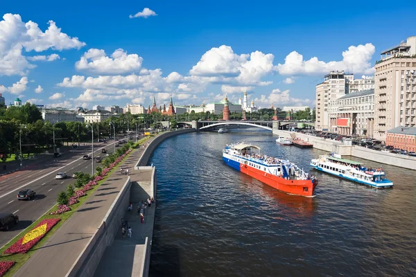 View Embankment Moscow River — Φωτογραφία Αρχείου