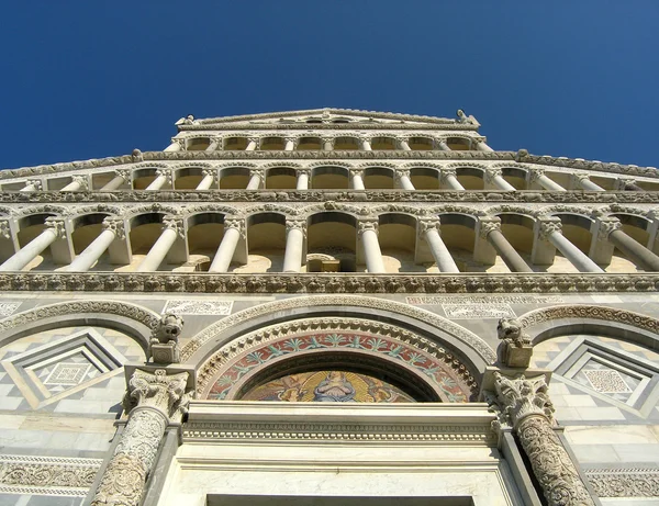 Kathedraal duomo in pisa — Stockfoto